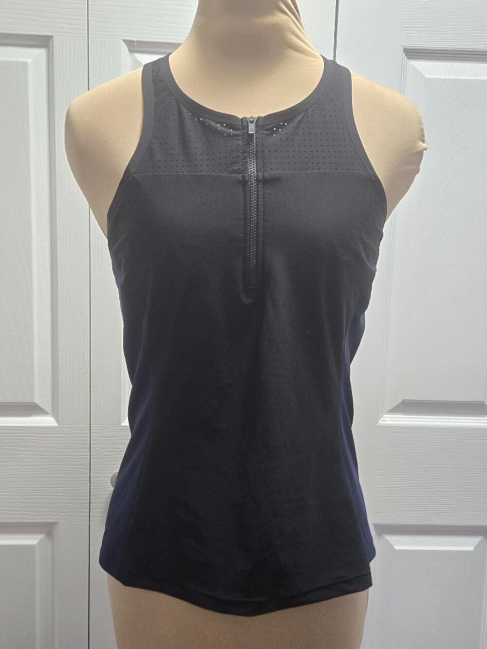 Athleta Bonaire Zip Front Tankini Black Blue Medium